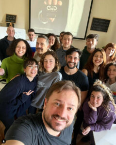 Alumnos y alumnas de la escuela de cine y tv de nuestra escuela, la Factoría del Guion